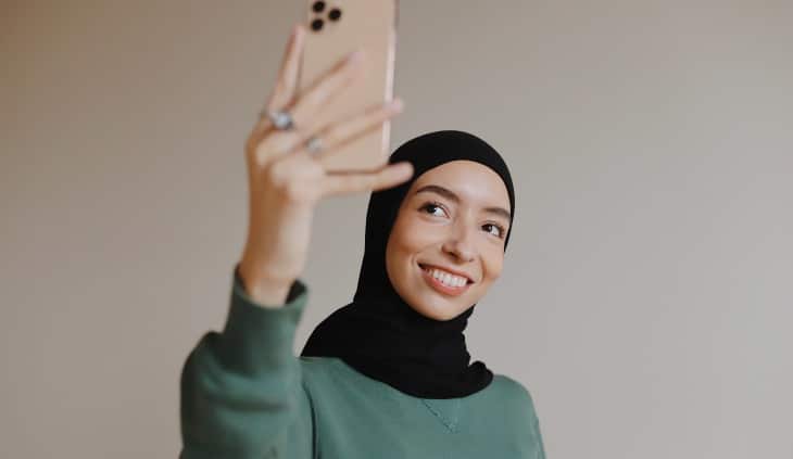 using brand ambassadors for free ads