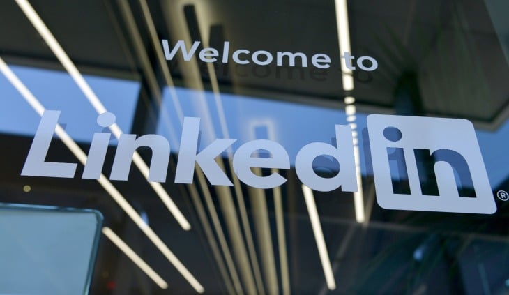 sell more with these linkedin b2b videos