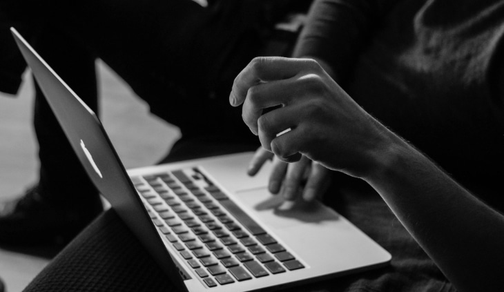 seek to boost the number of visits online